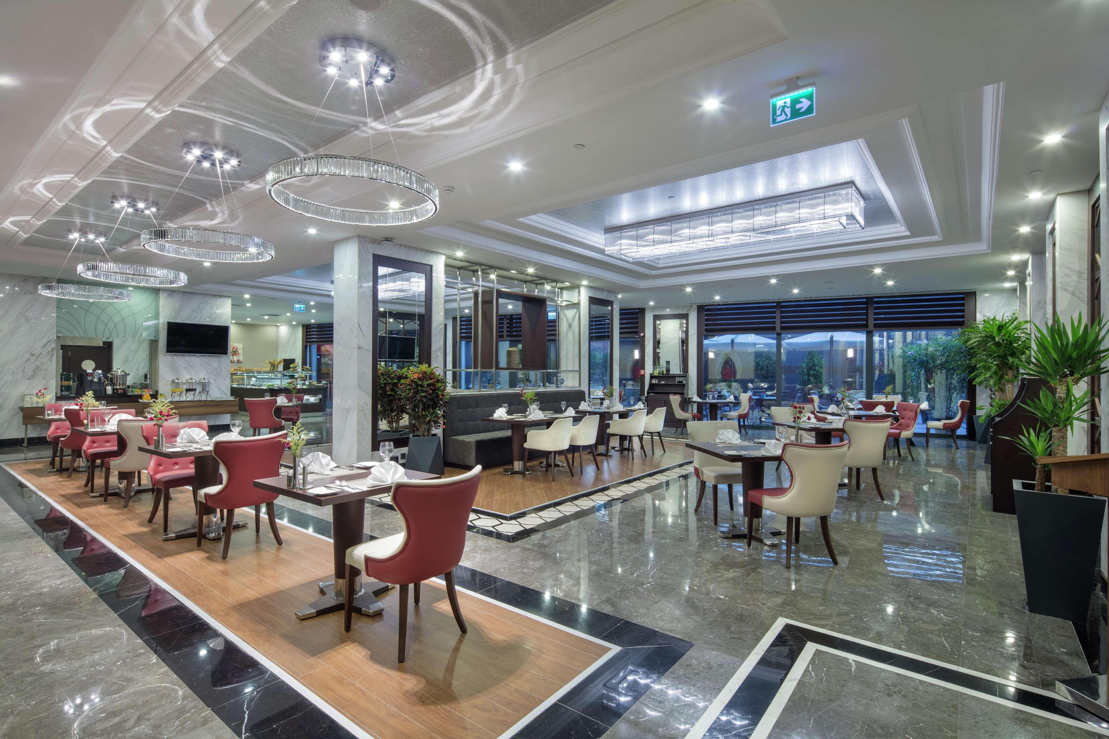 Hilton Garden Inn Yalova Yalova  Bagian luar foto