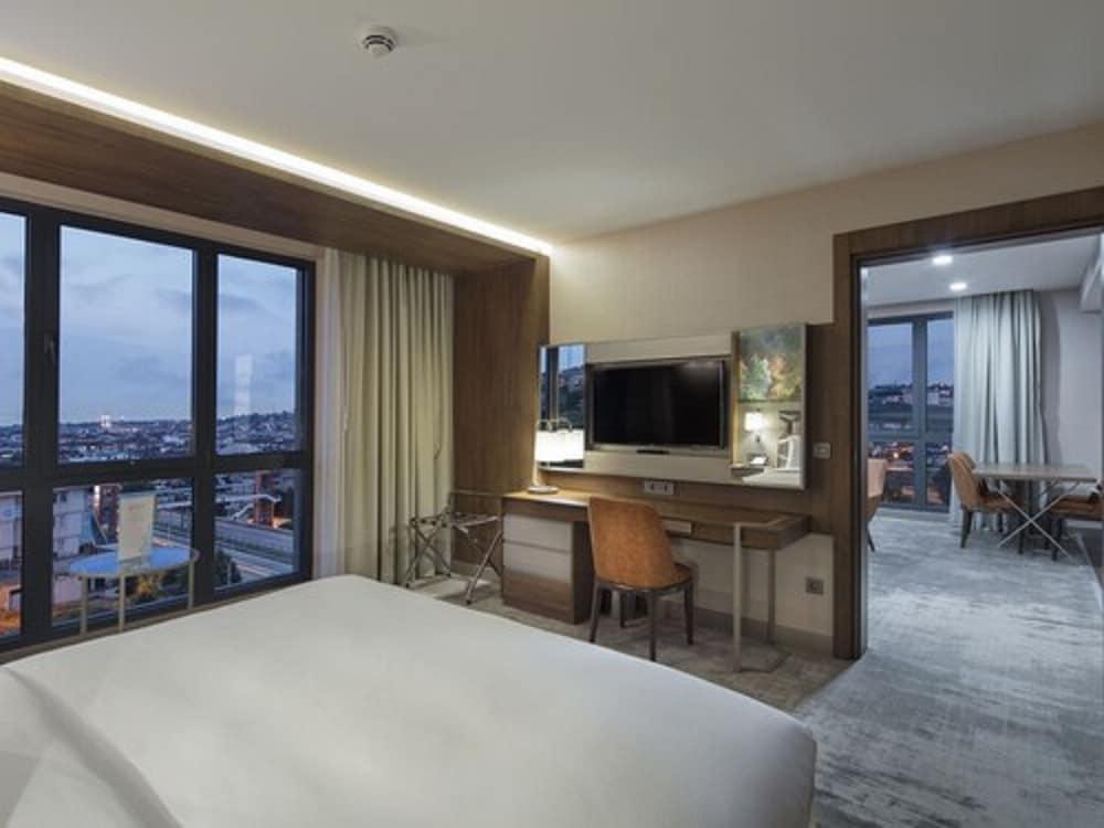 Hilton Garden Inn Yalova Yalova  Bagian luar foto